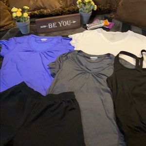 Bundle of (5) Exercise/Casual Items (Med.)